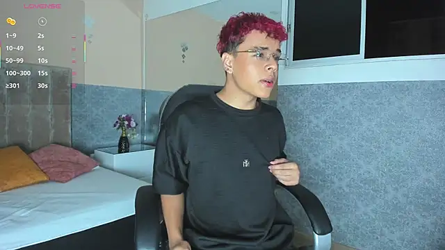 Xavier Fox    online show from 01.10.26