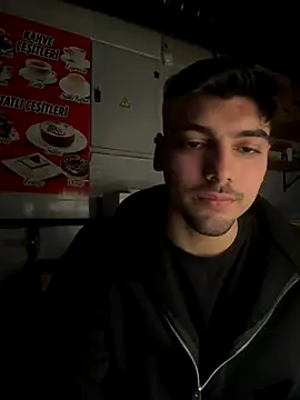 Snapshot of emir343475 chatting on 11.13.25 emir343475 online show from 11.13.25