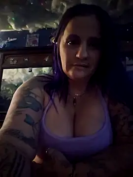 Snapshot of Sweetsugar22678 chatting on 11.21.25 Sweetsugar22678 online show from 11.21.25