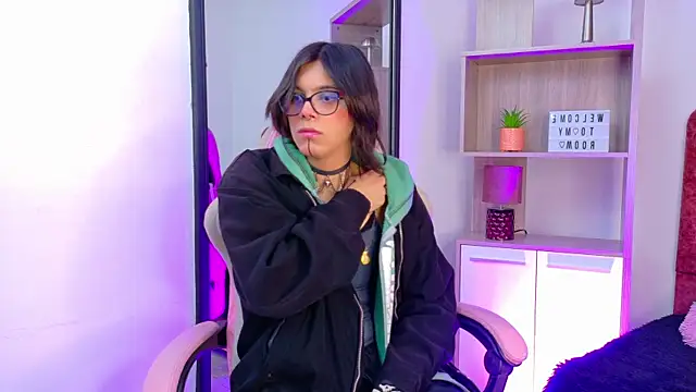 Lullaby Charade online show from 01.09.26