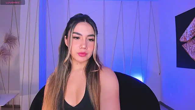 AnnieMonroe1 online show from 12.16.25