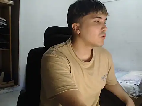 Snapshot of CuteAlexBoy chatting on 02.11.26 CuteAlexBoy online show from 02.11.26