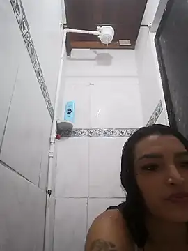 nicole-roman online show from 05.08.26