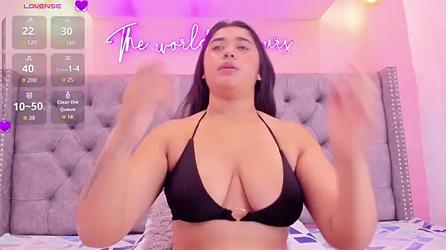 Sophiia 77 online show from 01.08.26