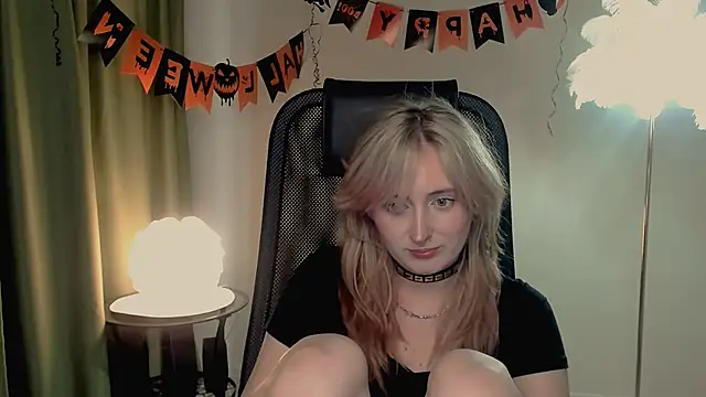 ScarlettScril online show from 11.01.25