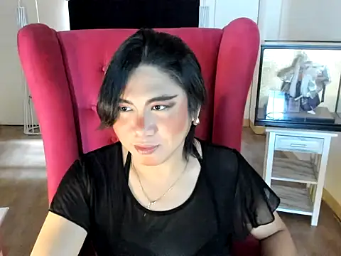 GoldenTs69 online show from 11.16.25