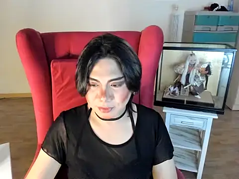 GoldenTs69 online show from 11.30.25