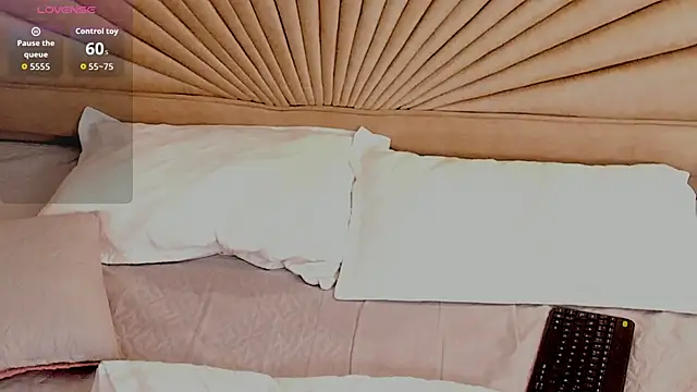 Emma duff online show from 12.16.25