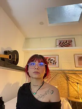 Emma duff online show from 03.19.26