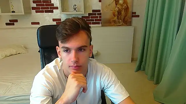 BradyFlint online show from 11.07.25