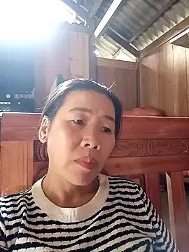 tabby-cat11 online show from 10.22.25