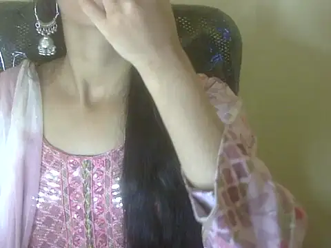 Shezi N online show from 10.22.25