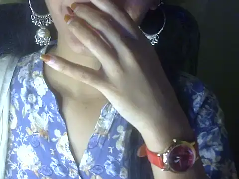 Shezi N online show from 10.22.25