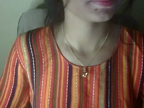 Shezi N online show from 05.26.26
