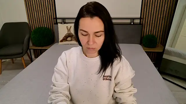 DitaNoir online show from 02.26.26