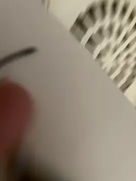 Snapshot of leozin01 chatting on 10.16.25 leozin01 online show from 10.16.25