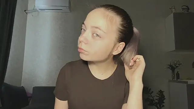 Snapshot of WrithenStub chatting on 11.09.25 WrithenStub online show from 11.09.25