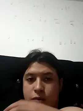 petite coral online show from 01.14.26