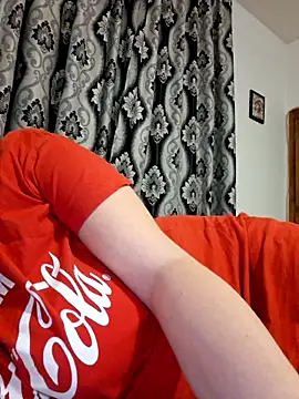 Ariana381 online show from 12.14.25