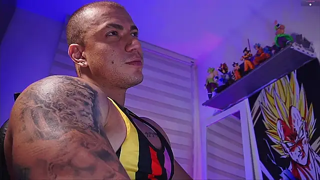 Snapshot of Jherxx chatting on 10.20.25 Jherxx online show from 10.20.25