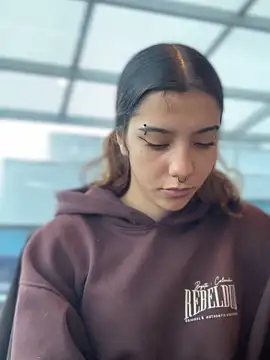 MiaaCute- online show from 10.27.25