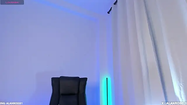 AlanRose01 online show from 11.08.25