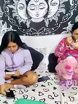 emily n abby online show from 05.13.26