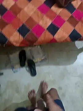 Snapshot of Aadi200210q chatting on 10.21.25 Aadi200210q online show from 10.21.25