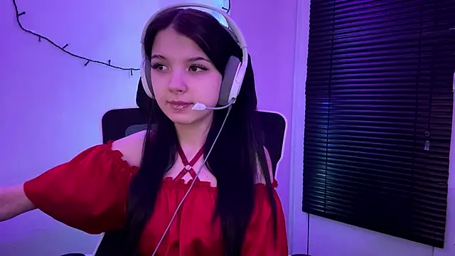 Snapshot of HanaMantanaDell chatting on 01.14.26 HanaMantanaDell online show from 01.14.26