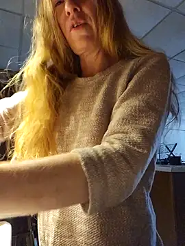 embershines online show from 02.26.26