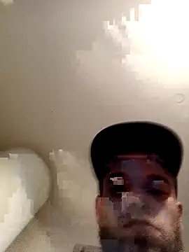 Snapshot of bob0007gusbbc chatting on 10.18.25 bob0007gusbbc online show from 10.18.25