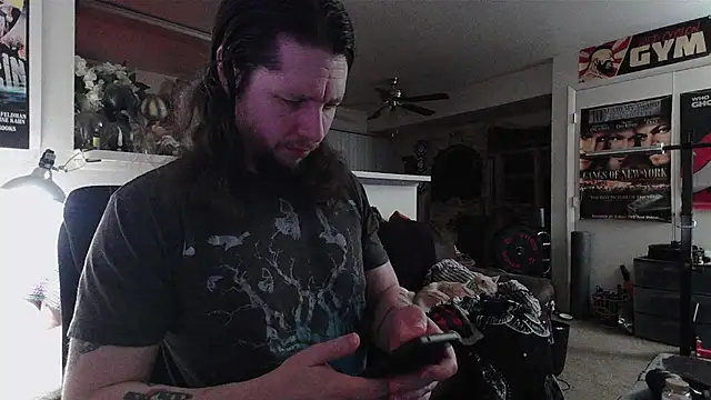 biggerisbetter12 online show from 03.18.26