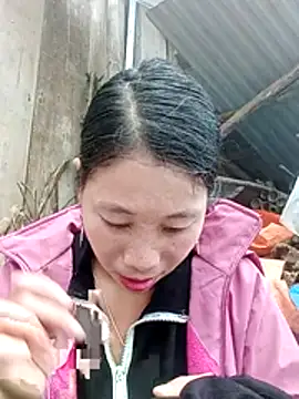 betihon-a online show from 11.18.25