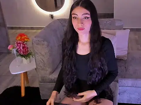 BritanyLnx online show from 04.25.26