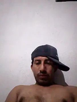 Snapshot of Orlao25cm chatting on 02.12.26 Orlao25cm online show from 02.12.26