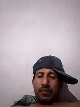 Snapshot of Orlao25cm chatting on 02.16.26 Orlao25cm online show from 02.16.26