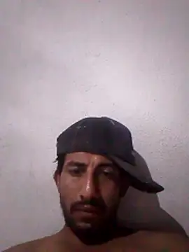 Snapshot of Orlao25cm chatting on 02.22.26 Orlao25cm online show from 02.22.26