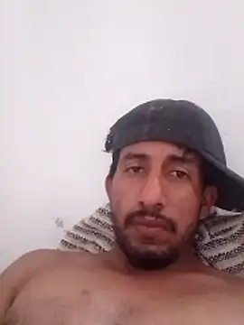 Snapshot of Orlao25cm chatting on 02.25.26 Orlao25cm online show from 02.25.26