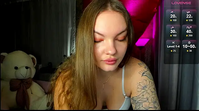 LeyaKale online show from 03.15.26