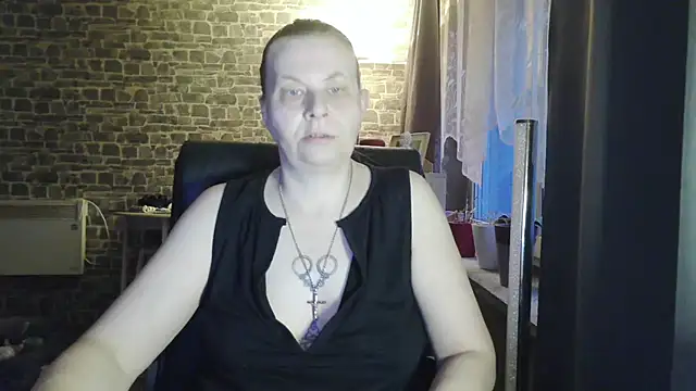 Diamond Bite online show from 10.23.25