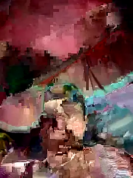 Snapshot of OliveGreen22 chatting on 11.08.25 OliveGreen22 online show from 11.08.25