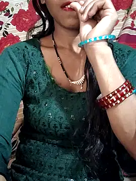 Itz Aisha   online show from 03.03.26