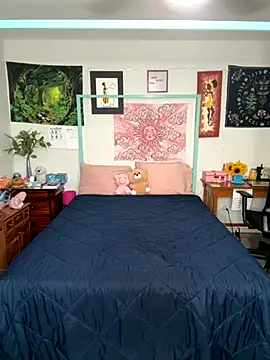 Snapshot of DaisyMynx chatting on 11.06.25 DaisyMynx online show from 11.06.25