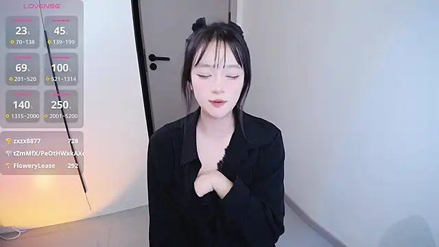 Kinadolly online show from 10.20.25