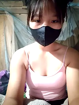 linh-miu99 online show from 11.23.25