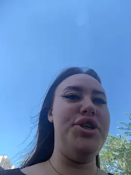 KiraSunshine online show from 06.04.26