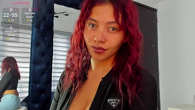 melanie roux   online show from 01.18.26