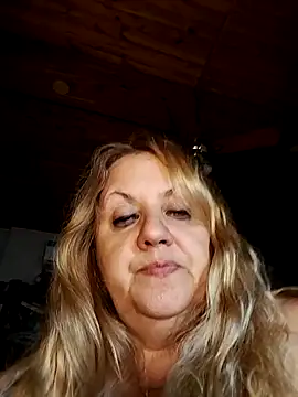 Snapshot of JennyInVegas chatting on 03.08.26 JennyInVegas online show from 03.08.26