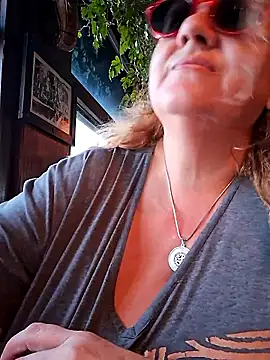 Snapshot of JennyInVegas chatting on 04.02.26 JennyInVegas online show from 04.02.26