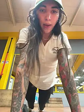 Snapshot of valeriahornier chatting on 02.26.26 valeriahornier online show from 02.26.26